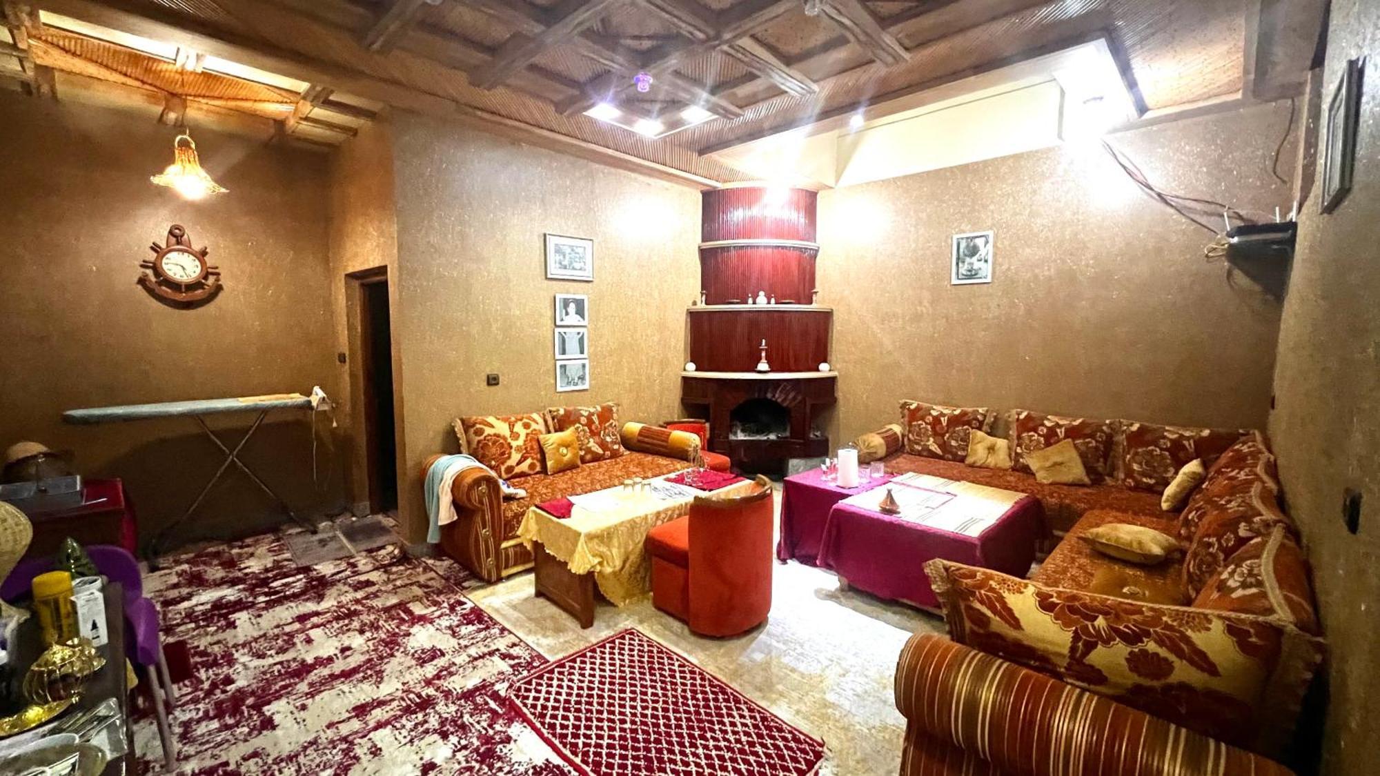Hotel Dar Calme Chez El Bouhali à Skoura Extérieur photo