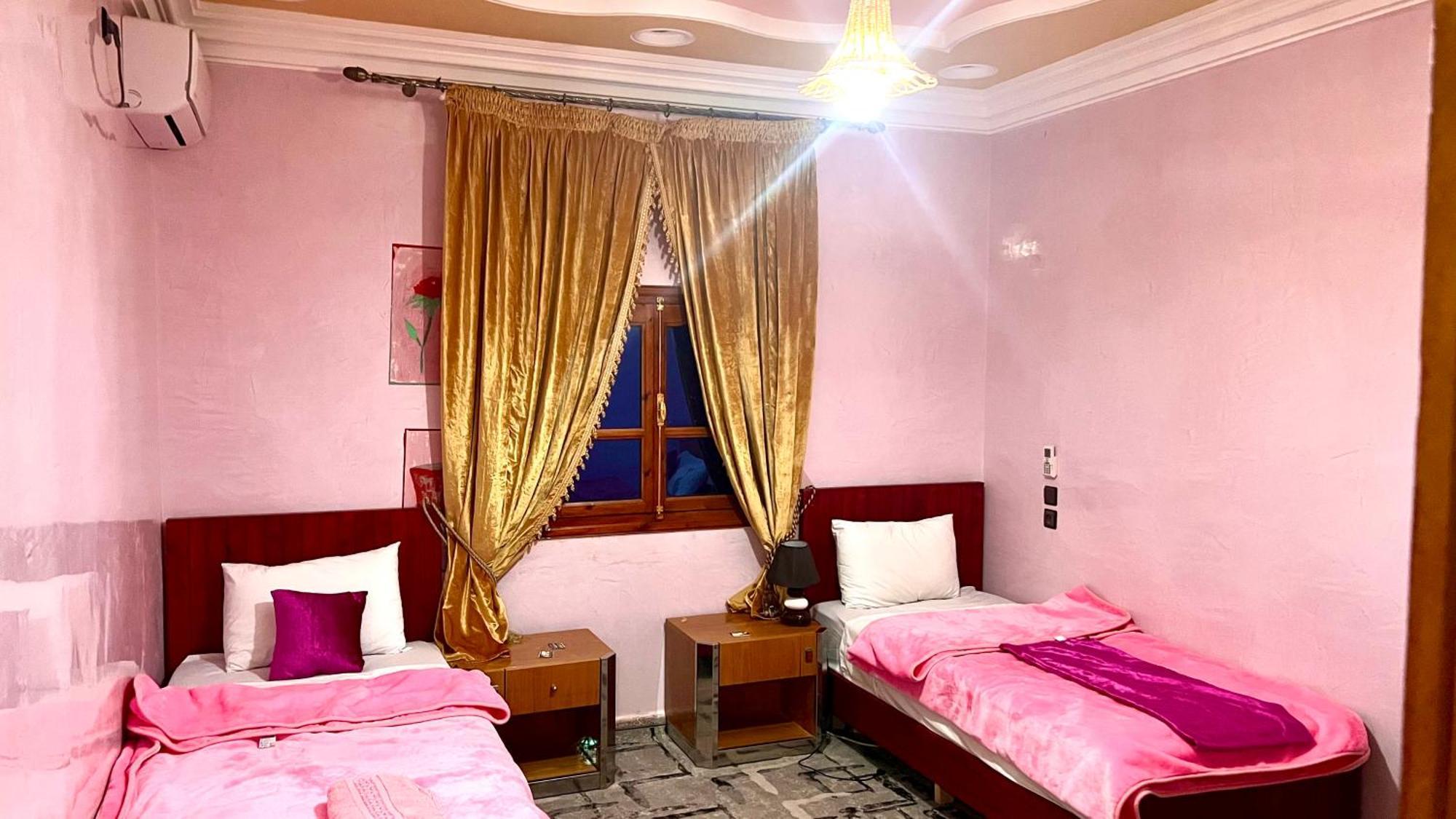 Hotel Dar Calme Chez El Bouhali à Skoura Extérieur photo