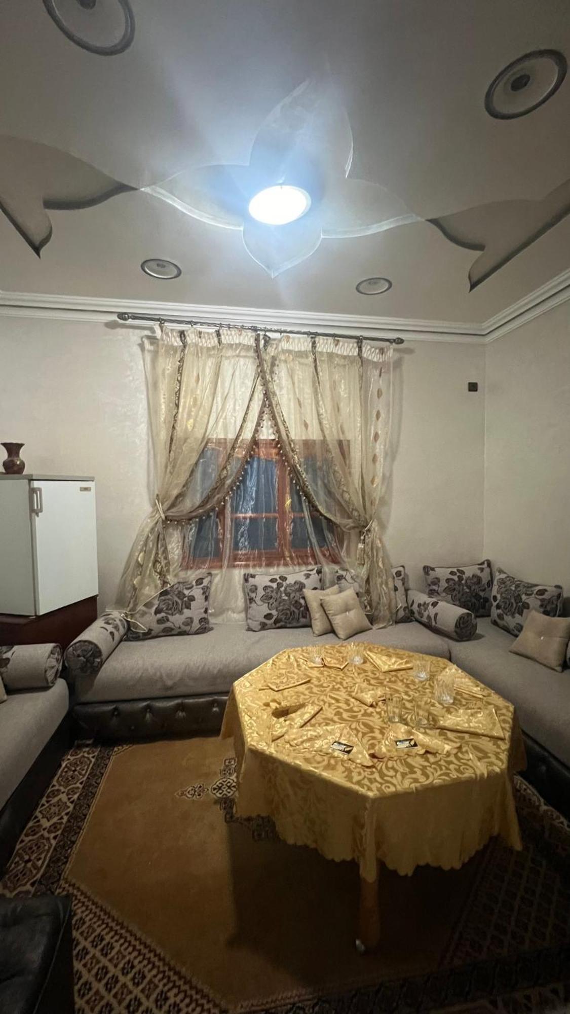 Hotel Dar Calme Chez El Bouhali à Skoura Extérieur photo