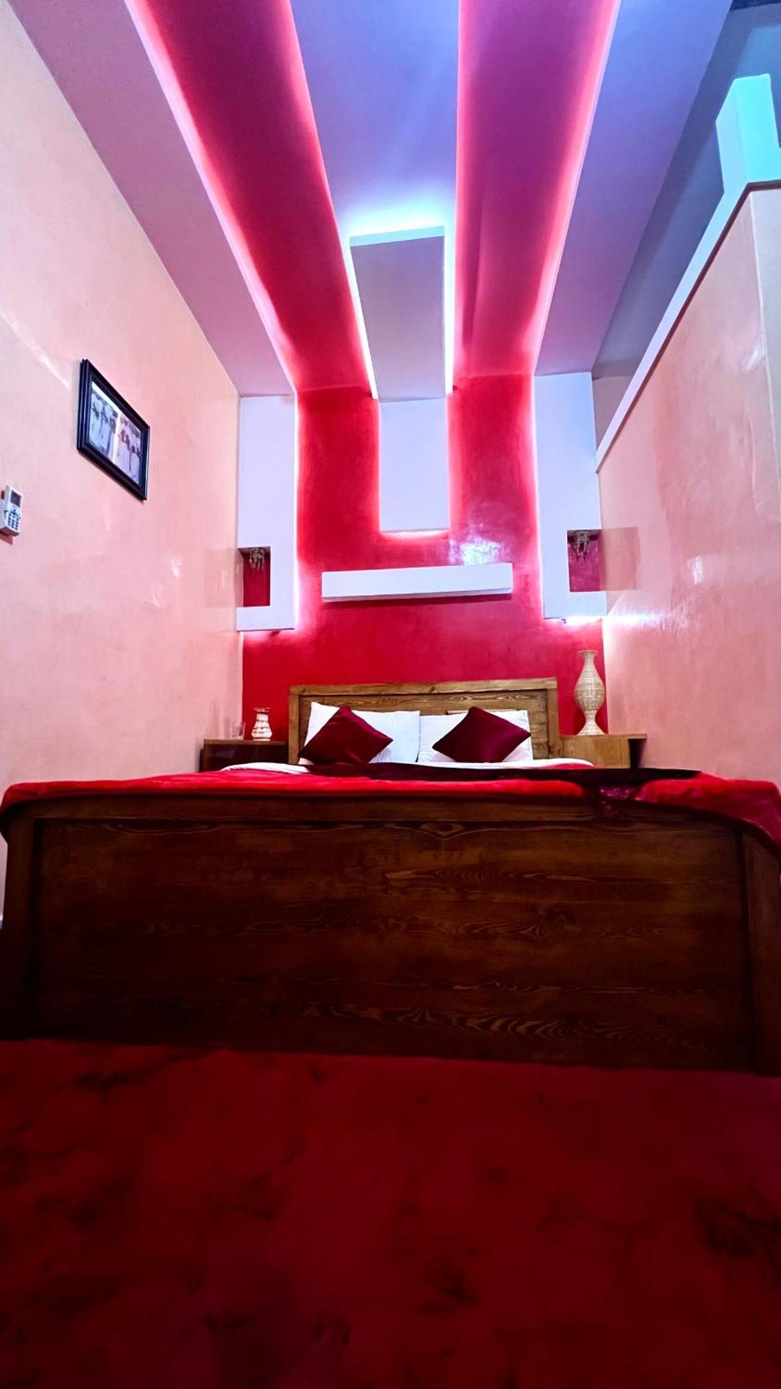 Hotel Dar Calme Chez El Bouhali à Skoura Extérieur photo