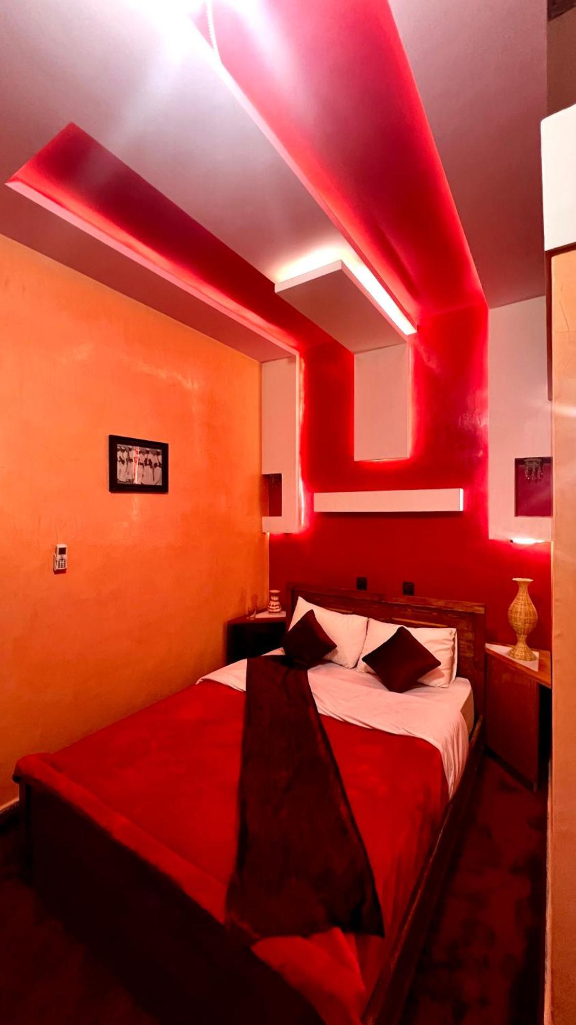 Hotel Dar Calme Chez El Bouhali à Skoura Extérieur photo